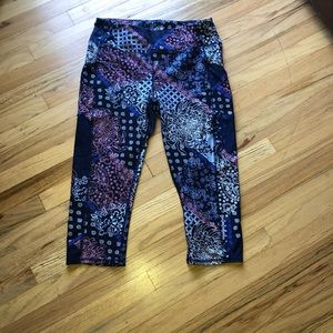 Maurice’s in Motion Capri Leggings